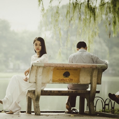 /storage/images/news/inilah-7-cara-menaklukkan-suami-yang-tidak-romantis-237af0e.jpg