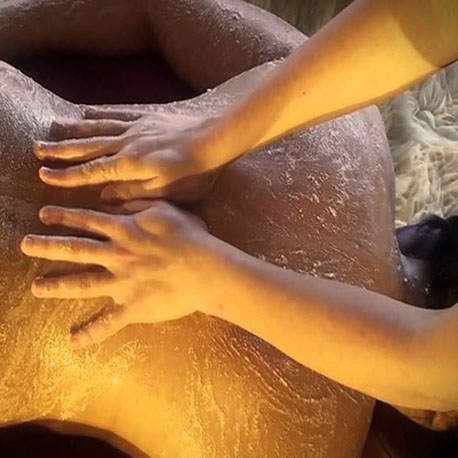 /storage/images/news/mengapa-body-scrubbing-secara-rutin-penting-dilakukan--2237f45.jpg