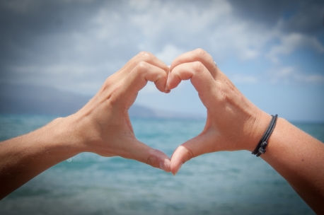 /storage/images/news/romantis-saja-tak-cukup,-ini-tips-keluarga-harmonis-sesungguhnya-134380d.jpg